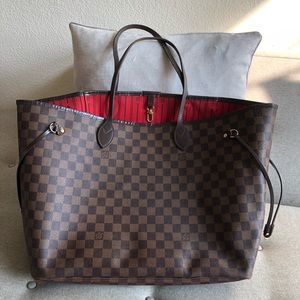 ❗️SOLD❗️Authentic Louis Vuitton Neverfull Gm DE